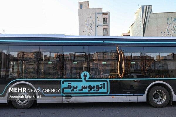 هرمزی: اتوبوس‌های برقی تهران به ۳۹۰ دستگاه می‌رسد