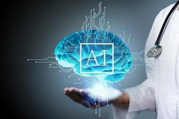 انگلیس با هوش مصنوعی تخت‌های بیمارستان را خالی می‌کند