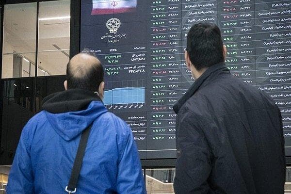 دامنه نوسان و حجم مبنا بورس را از کارکرد طبیعی دور کرد
