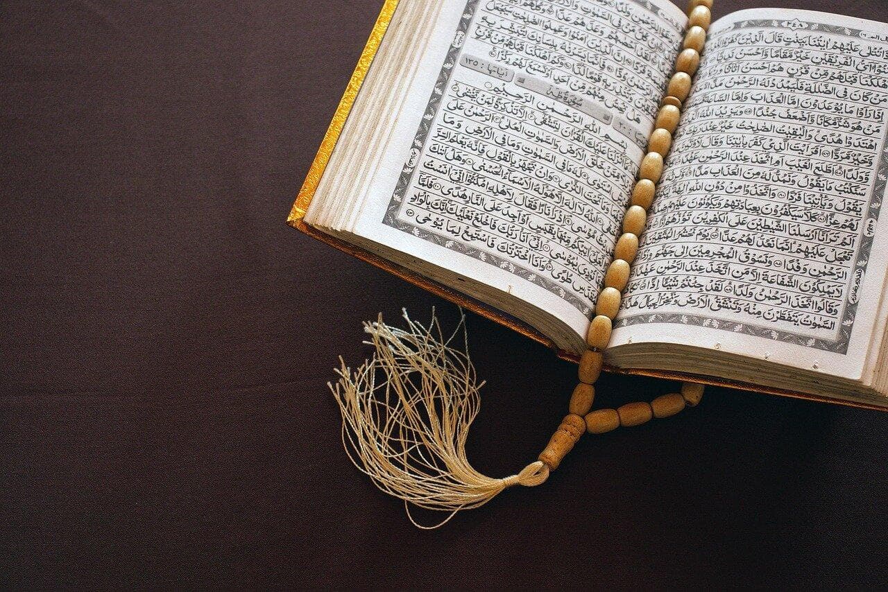 التزام به محتوای قرآن، شرط عملی حکومت‌داری است؛ نظام رهبری قرآن‌مدار