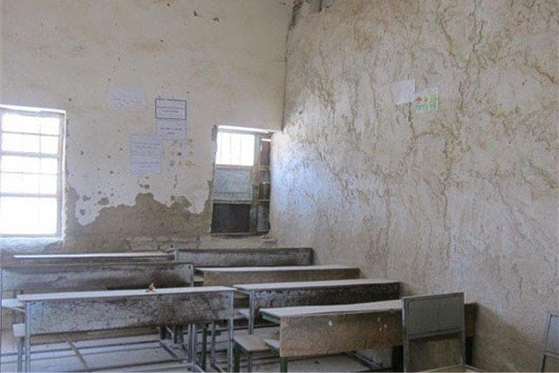 ۱۲ مدرسه گلوگاه قدیمی و فرسوده است