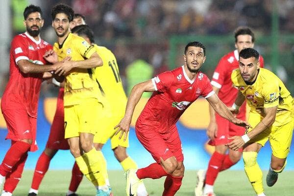 پرسپولیس از شکست برابر فجر گریخت/ یک ازبک هاشمیان را نجات داد
