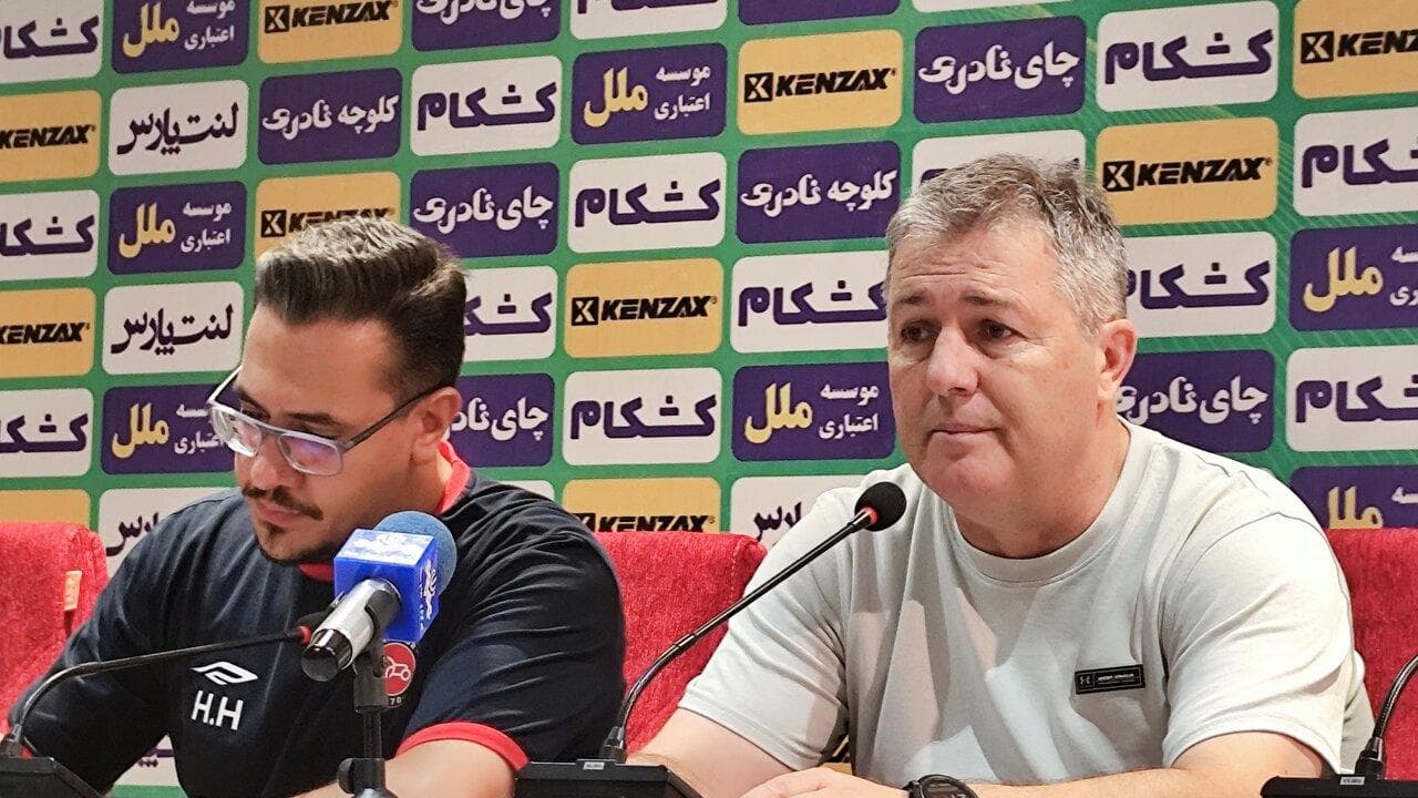 امروز بازیکنان تراکتور بازی خوبی ارائه نکردند ولی استقلال خوب بازی کرد