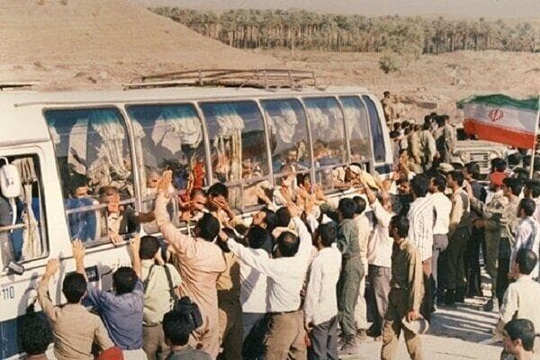 مقاومت آزادگان، نماد عزت و سرافرازی ملت ایران