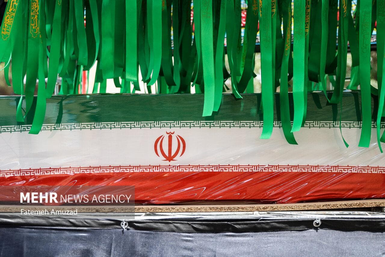 تشییع پیکر نونهال شهید «امیرعلی فلاح» در لرستان