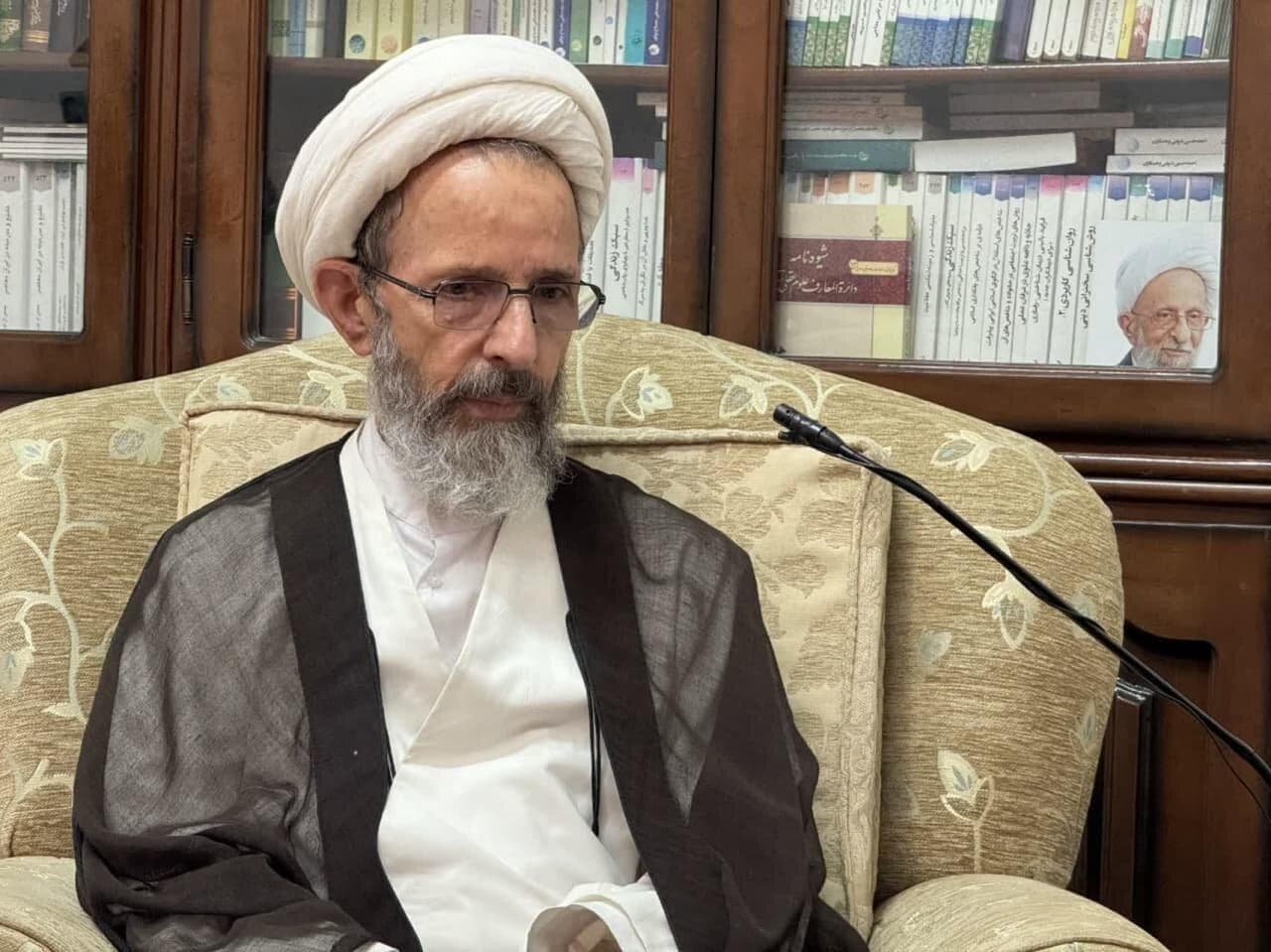 ورود عمیق در حوزه علوم انسانی اسلامی هویت‌ساز و فرهنگ‌ساز است