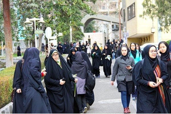 تغییر رشته دوره کارشناسی برای دانشجویان ساعی و کوشا ممکن شد