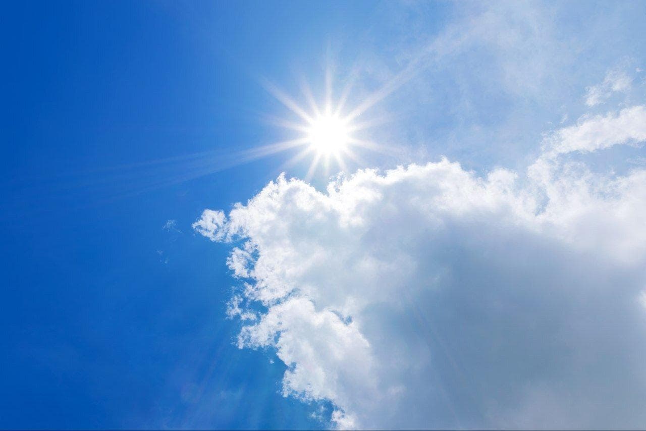 آسمانی آفتابی و تداوم گرما در یزد