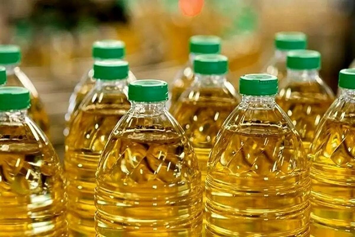 کشف بیش از دو تن روغن احتکار شده در بندرعباس