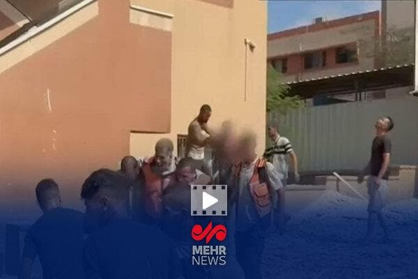 انتقال شهدا و زخمی‌های حمله رژیم صهیونیستی به بیمارستان خان یونس