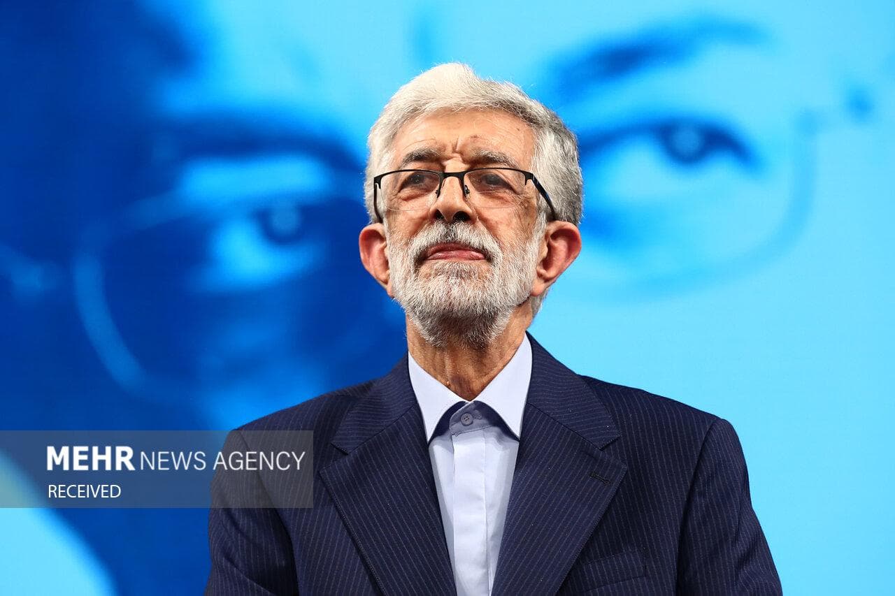 حدادعادل: موسی اسوار چهره درخشان زبان و ادبیات عرب بود