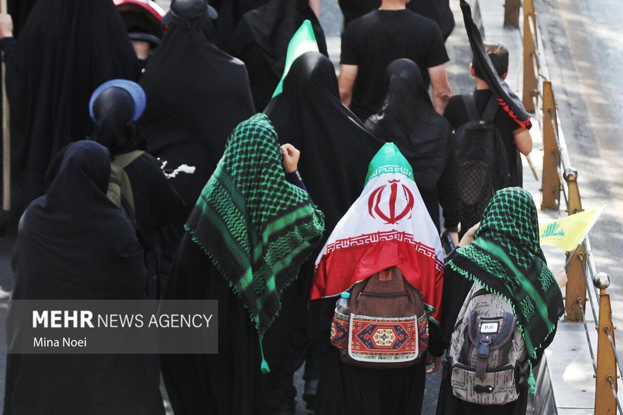 وطن! به زندگی مادرانه‌ات سوگند؛ جهان بدون تو گم می‌کند صفایش را