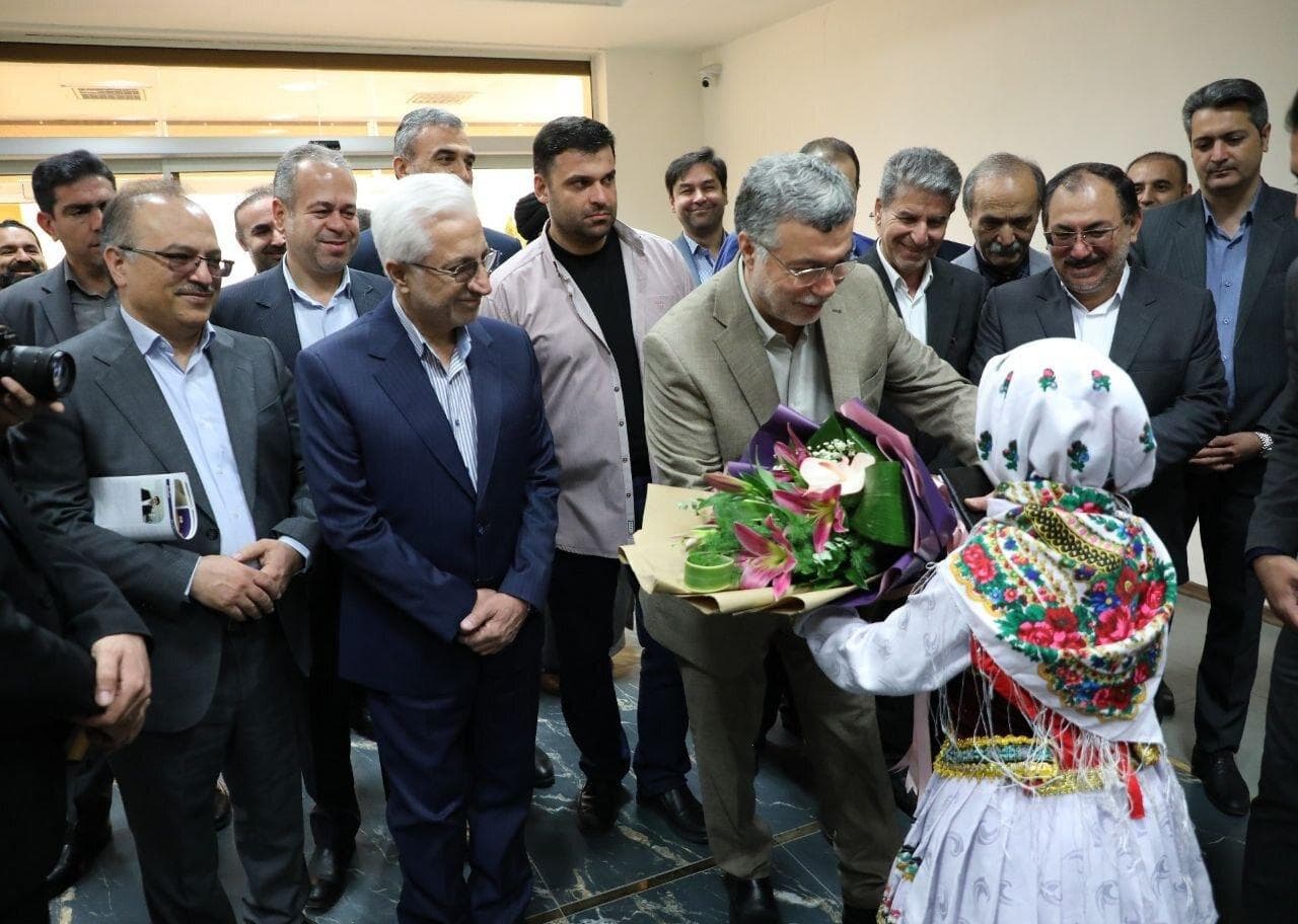 وزیر بهداشت وارد خراسان شمالی شد