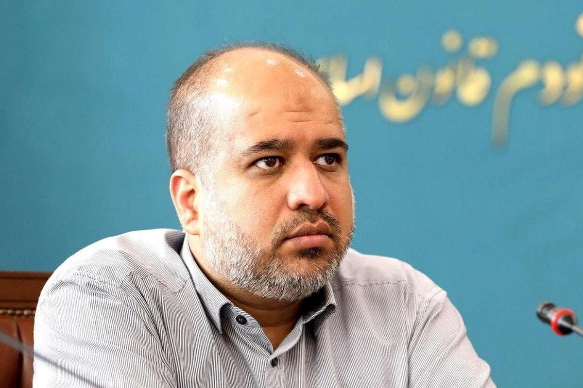 خضریان: وزارت بهداشت در افزایش ظرفیت پزشکی و دندانپزشکی تخلف کرده است