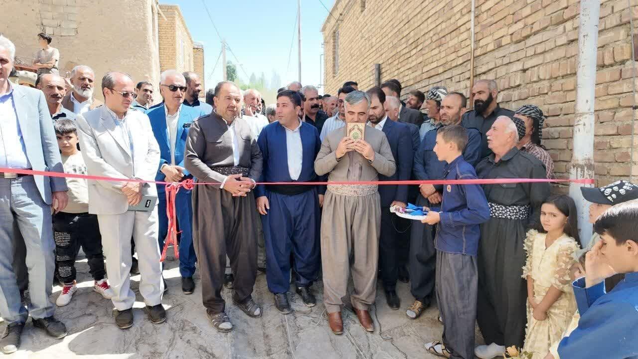 ۱۸ پروژه عمرانی در ۱۷ روستای بخش حسین‌آباد سنندج افتتاح شد
