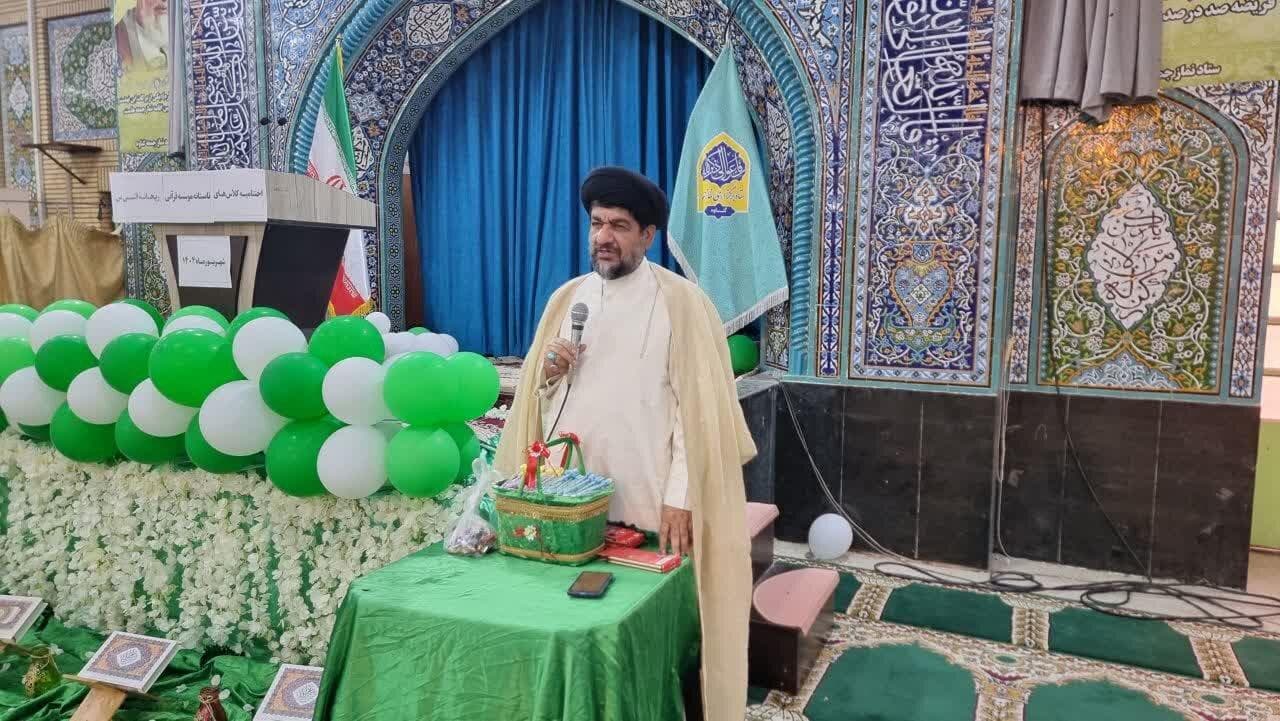 انس با قرآن سلامت روحی و معنوی برای فرزندان فراهم می‌کند