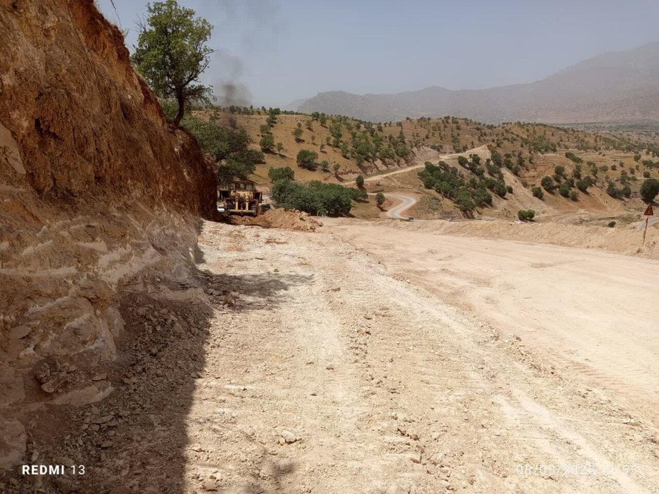 حذف ۷۲ هزار متر مکعب ترانشه در محور گرماباد