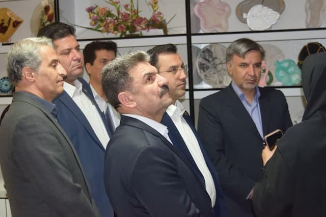 نمایشگاه دائمی دستاوردهای مهارت‌آموختگان سنندج افتتاح شد