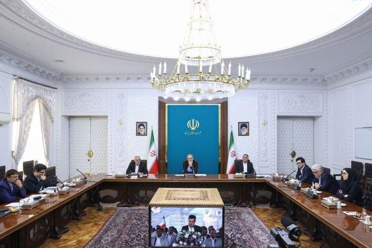 افتتاح ۲ طرح راهبردی نفتی و ۷۲۲ طرح وزارت صمت با دستور پزشکیان