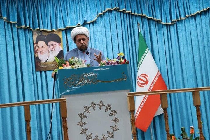 رئیس‌علی دلواری الگوی وطن‌دوستی و غیرت دینی است