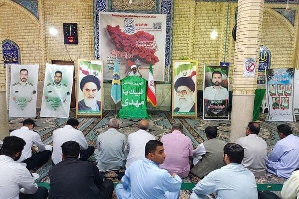 کارخانه بافت بلوچ فرصت جدید اشتغالزایی و توسعه منطقه است