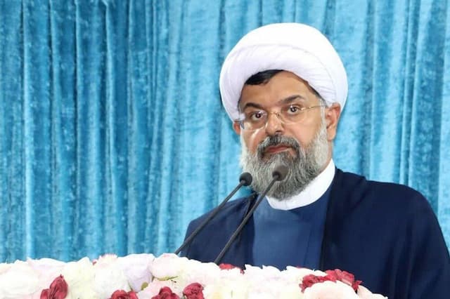 ایرانی‌ها هرگز در برابر زور و ظلم سر خم نمی‌کنند