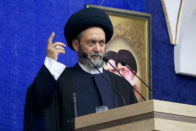 آیت الله عاملی: آمریکا و اروپا جز پذیرش ایران قوی چاره دیگری ندارند