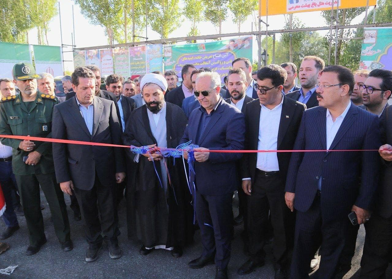 افتتاح طرح های راهداری در شهرستان هشترود با حضور استاندار