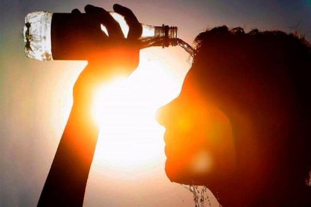 تداوم گرمای هوا در ایلام با اوج‌گیری دما تا ۴۹ درجه