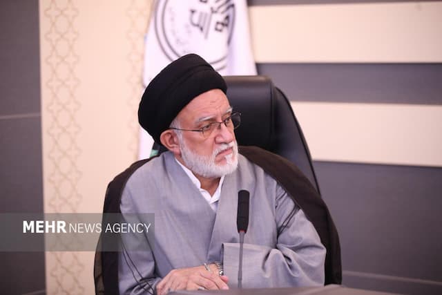 هیاهوی دو قطبی سازی های مختلف صدای شیطان است