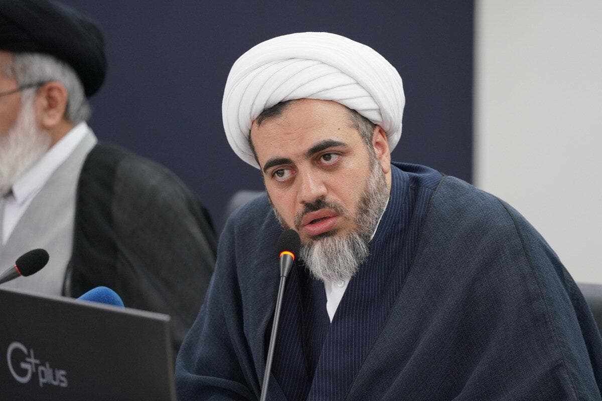 نقش نهاد نمایندگی رهبری در دانشگاه‌ها در پیشگیری از انحرافات اخلاقی