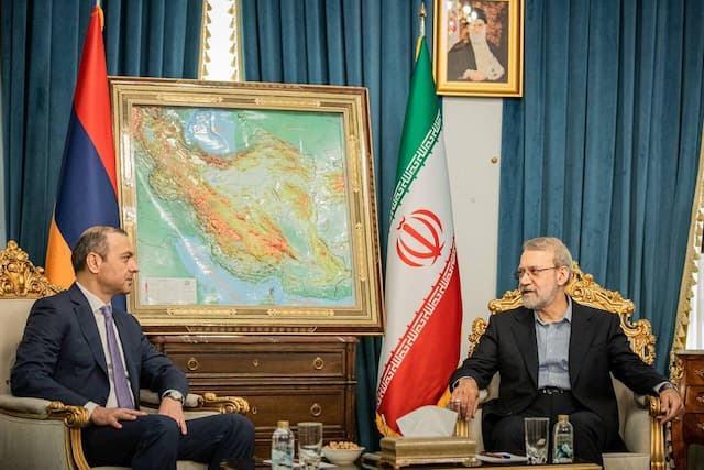 لاریجانی: ایران با هرگونه تغییر ژئوپولیتیک منطقه مخالف است