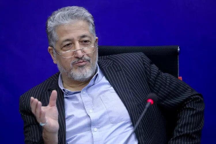 سرپرست دانشگاه آزاد: پایان چیدمان سنتی و آغاز جذب اساتید میان‌رشته‌ای