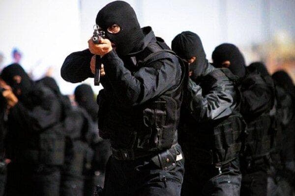 ویدیو عملیات ویژه کشف و شناسایی خانه تروریست ها در خاش