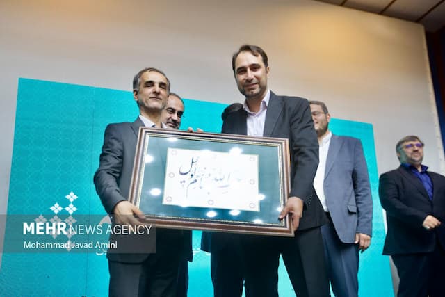 آئین معارفه مدیر کل حوزه هنری استان‌ قزوین