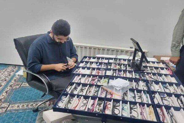 تحویل بالغ بر ۶ هزار عینک طبی در بین مددجویان چهارمحال و بختیاری