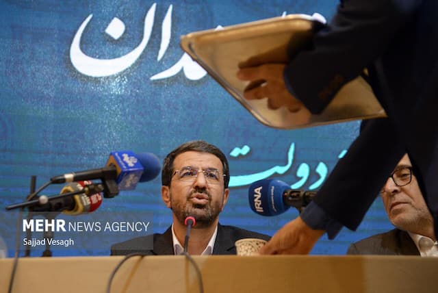 نشست خبری استاندار همدان