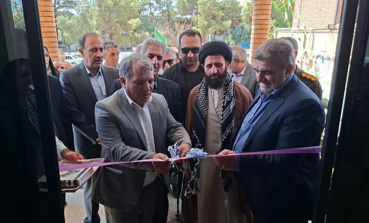 ۹ طرح برق‌رسانی در گرمسار افتتاح شد