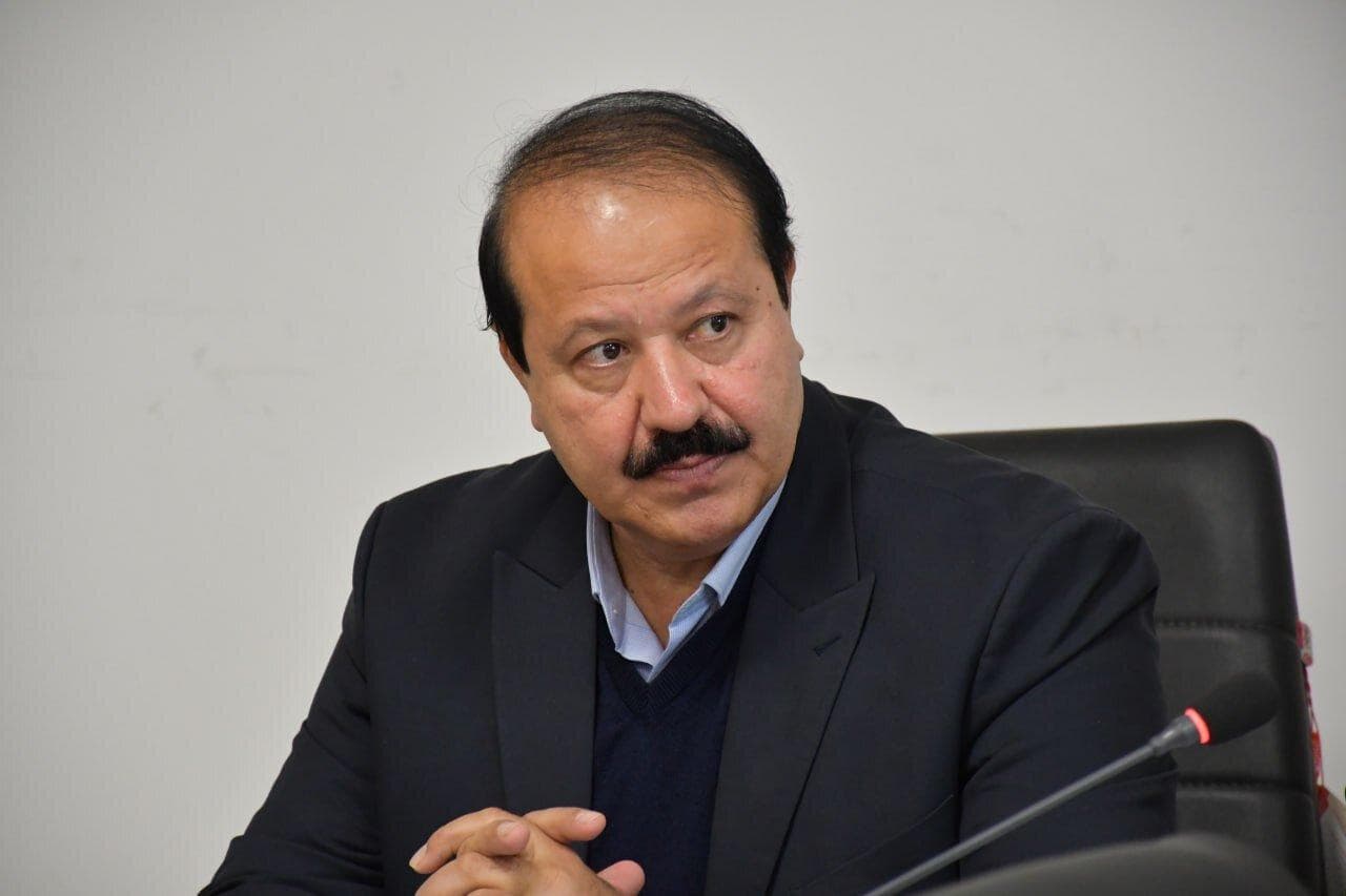 فعالان اقتصادی گلستان در کنار نظام برای رفع مشکلات تولید ایستاده‌اند