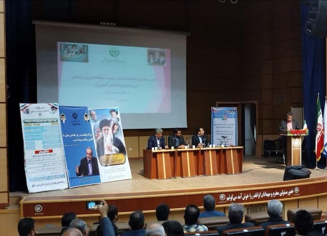 خدمت صادقانه و پرهیز از حاشیه‌سازی باید اولویت مدیران باشد