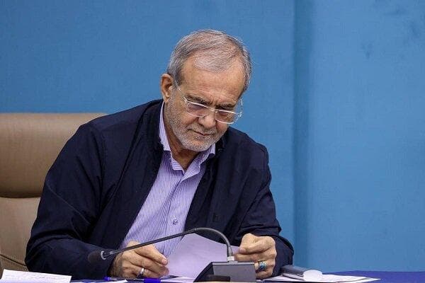 پزشکیان در پیام به جوانان والیبالیست: ایران قادر به فتح قلل است