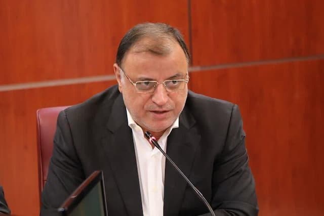 تقدیر استاندار گلستان از پاکبان جوان و امانتدار گلستانی