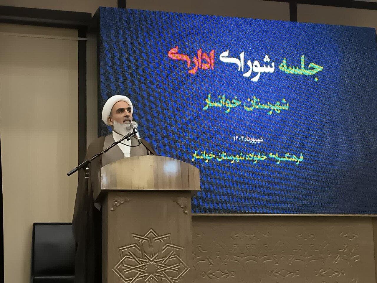 توانمندی داخلی و وحدت ملت رمز موفقیت و پیشرفت کشور است