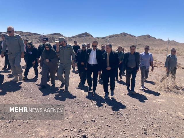 معاون رئیس جمهور از محیط بانی دلبر شاهرود بازدید کرد