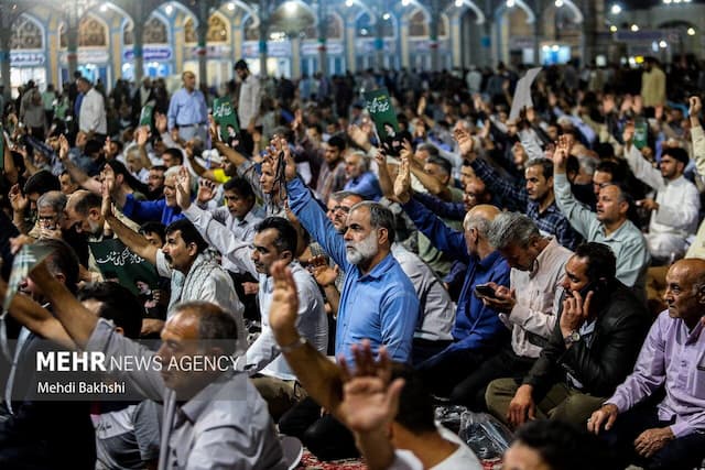 اجتماع بزرگ بیعت با امام زمان(ع) در مسجد مقدس جمکران