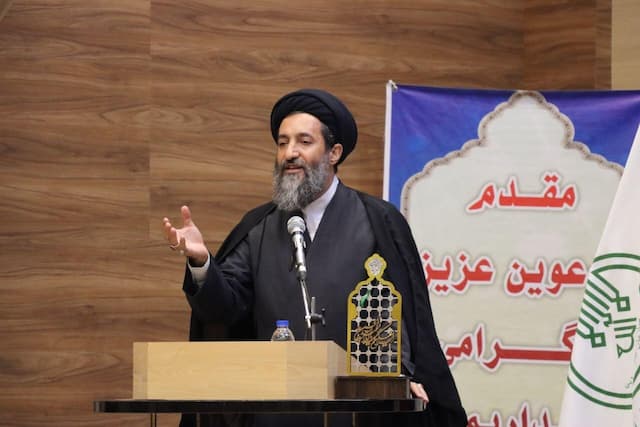 کنگره شعر محرم؛ بستر عرض ارادت شاعران آذری‌زبان به اهل بیت(ع)