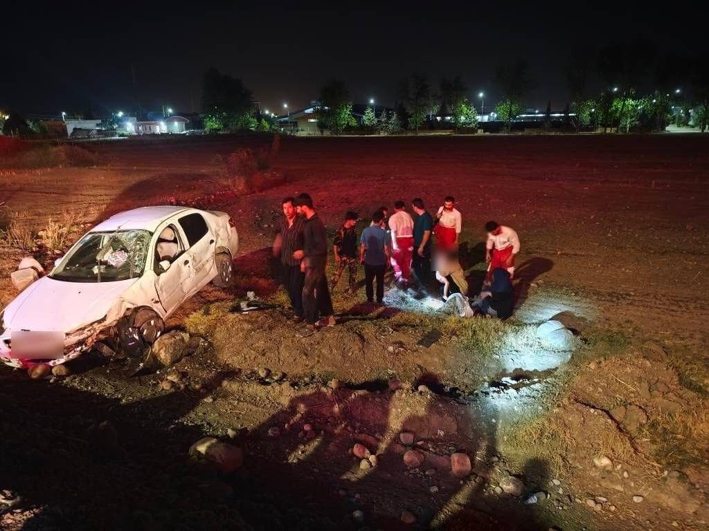 مصدوم بر اثر تصادف دو سواری در علی آبادکتول