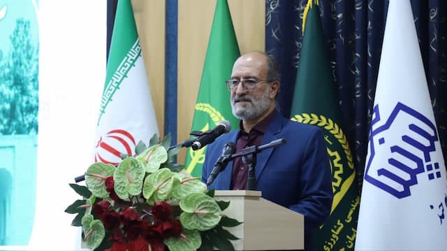 از دل کویر تا بازار جهانی؛تولید ۱۰هزار تن عناب فرصتی برای اقتصاد استان