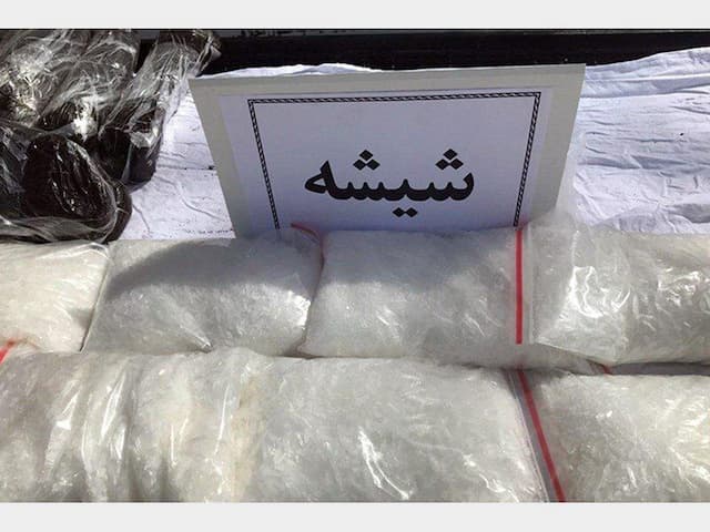 توقیف بیش از ۲ کیلوگرم شیشه و هروئین در فردیس