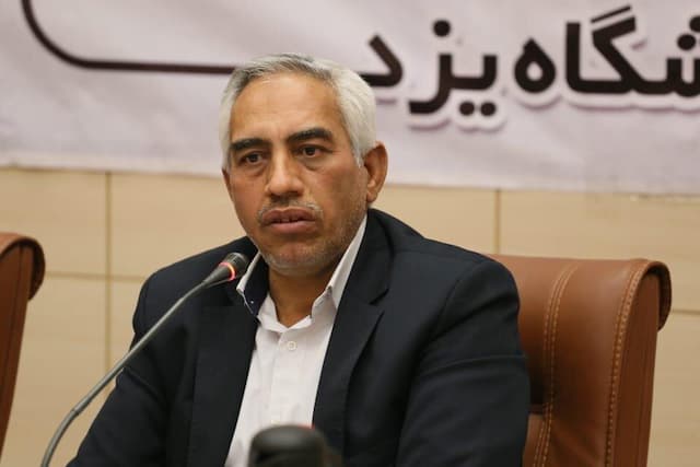 دانشگاه یزد میتواند به حل علمی مسائل استان کمک کند